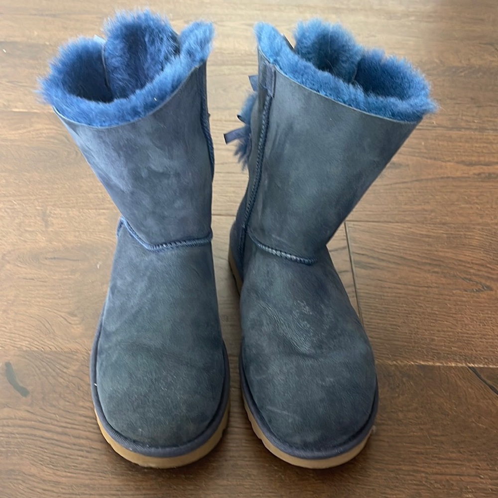 Ugh Navy Boots - Size 8